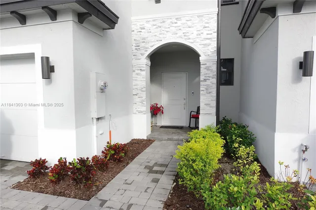 $540,000 | 20441 Northwest 4th Avenue, Miami Gardens, FL 33169