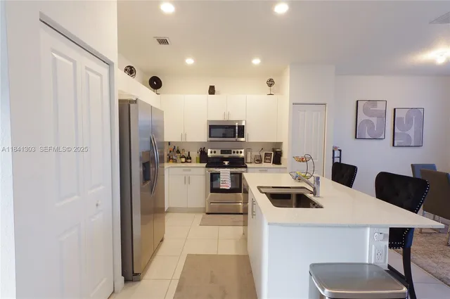 $540,000 | 20441 Northwest 4th Avenue, Miami Gardens, FL 33169