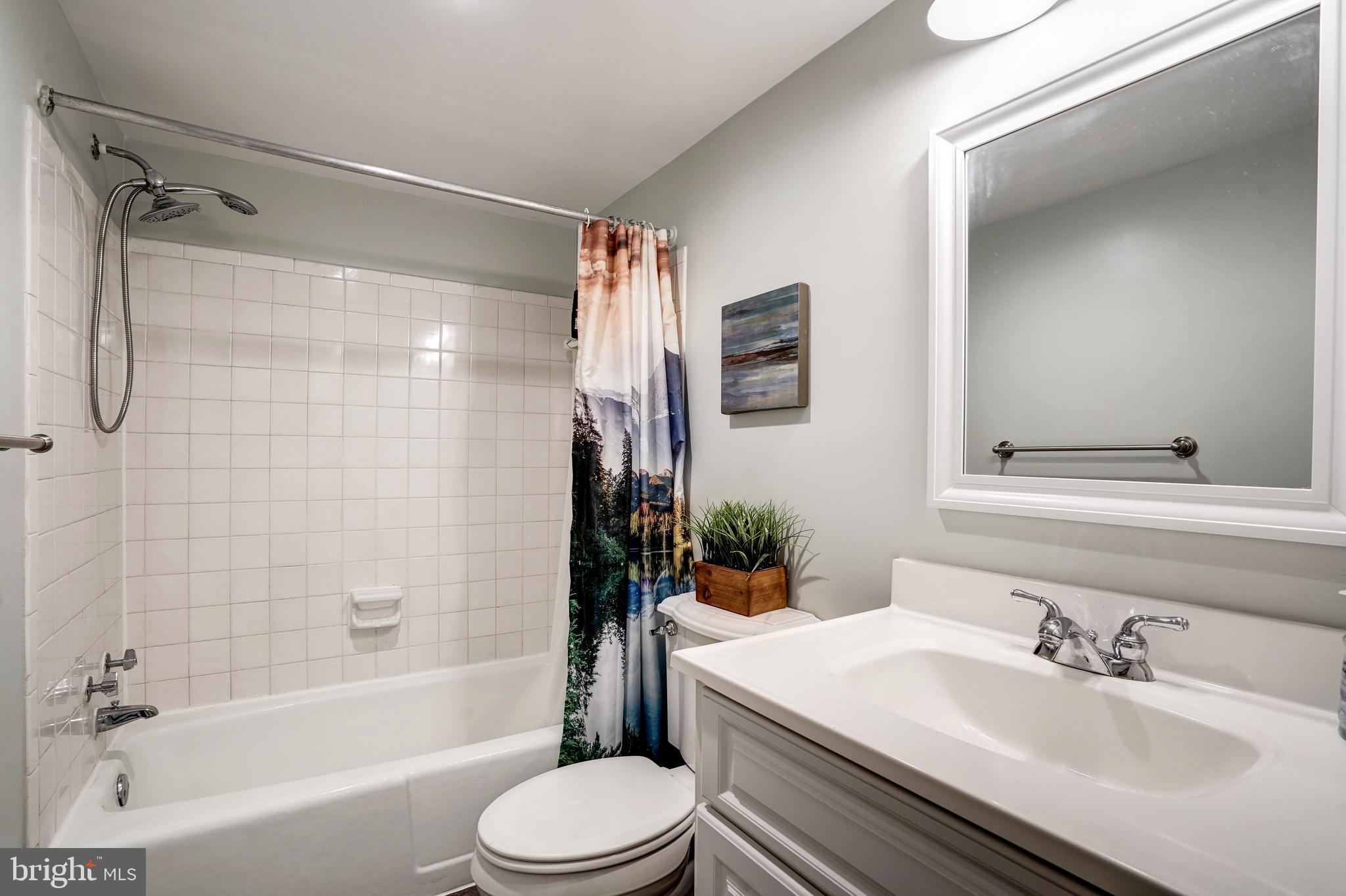 1400 Northgate Square, Unit 1A Reston, VA 20190 - Photo 21 of 37 Gallery Image 21