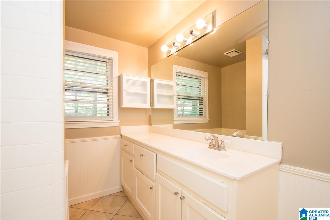 2016 20th Avenue South Birmingham, AL 35209 - Photo 20 of 24