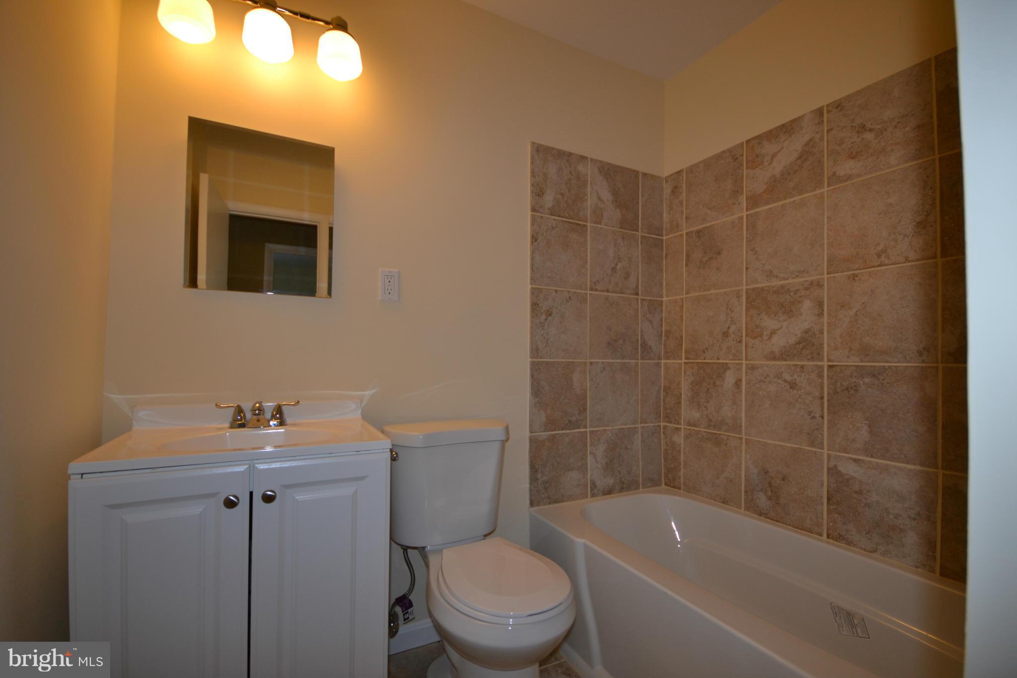 6513 Darwin Road Laurel, MD 20707 - Photo 18 of 24 Bath