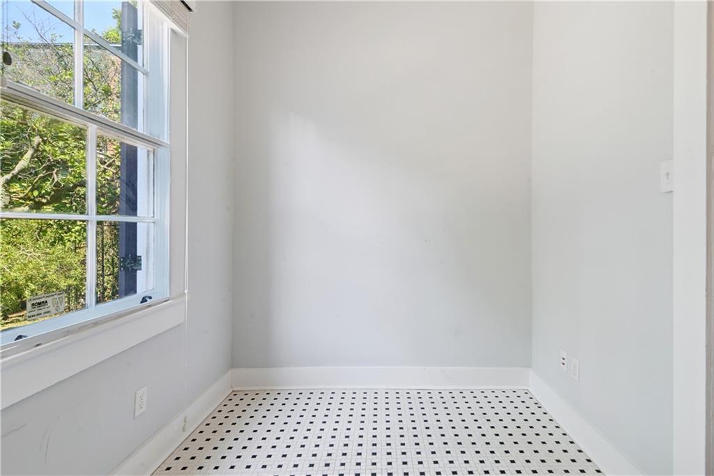 1016 Fourth Street New Orleans, LA 70130 - Photo 18 of 34