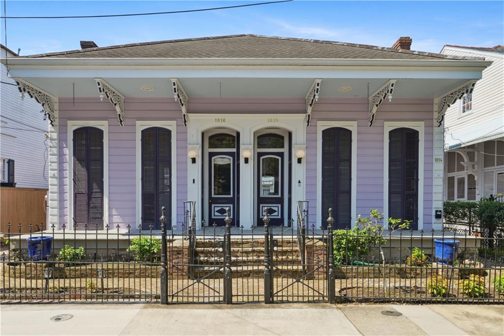 1016 Fourth Street New Orleans, LA 70130 - Photo 2 of 34