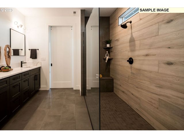 $809,000 | 2056 South River Road, Kelso, WA 98626