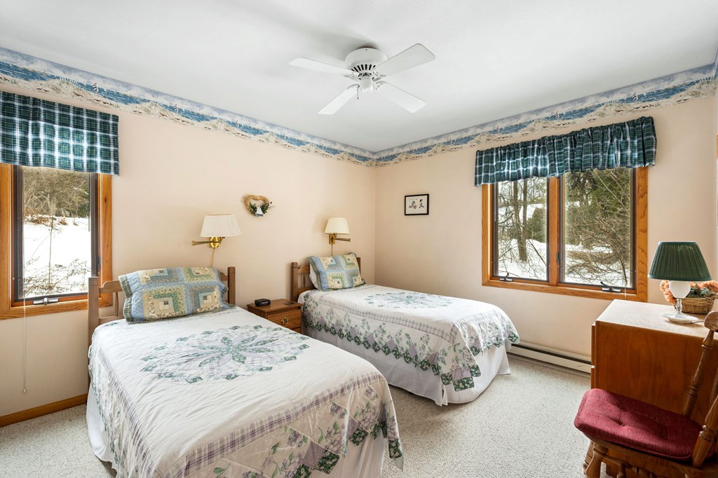 11060 Beach Road, Unit 1 Sister Bay, WI 54234 - Photo 8 of 12