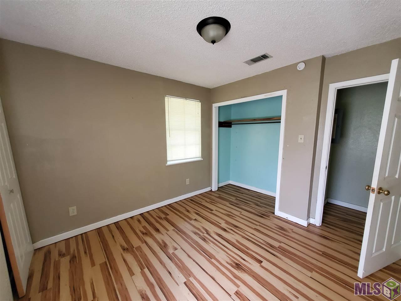 1460 West Chimes Street Baton Rouge, LA 70802 - Photo 5 of 7 Gallery Image 5
