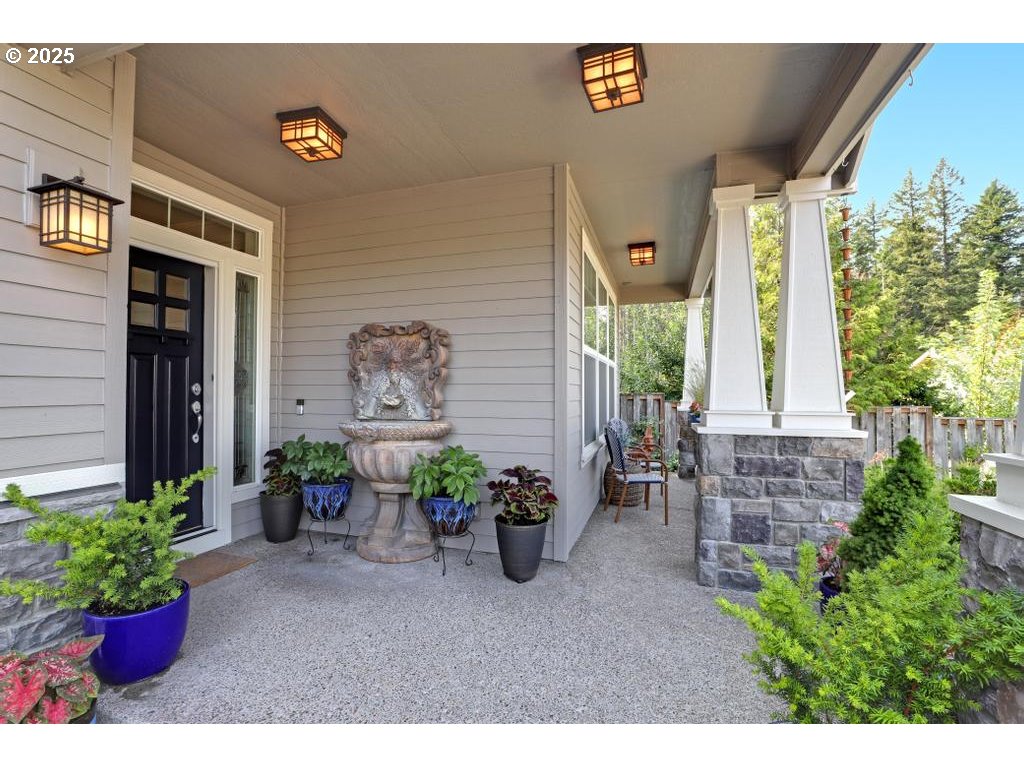 13922 Northwest Stonebridge Drive Portland, OR 97229 - Photo 3 of 33