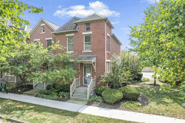 $3,000 | 319 West 2nd Avenue, Columbus, OH 43201