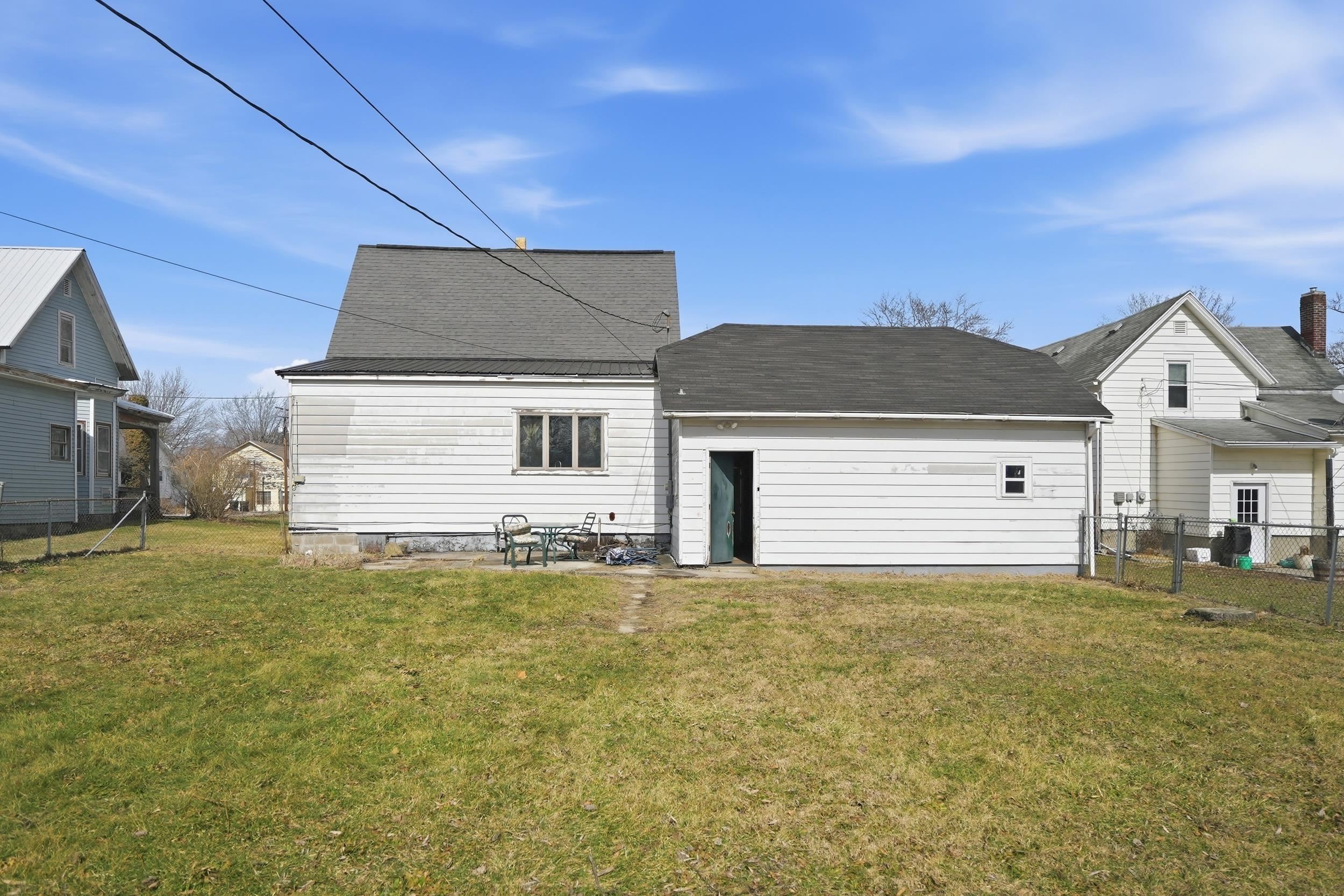 265 West Union Street Waterloo, IN 46793 - Photo 3 of 30