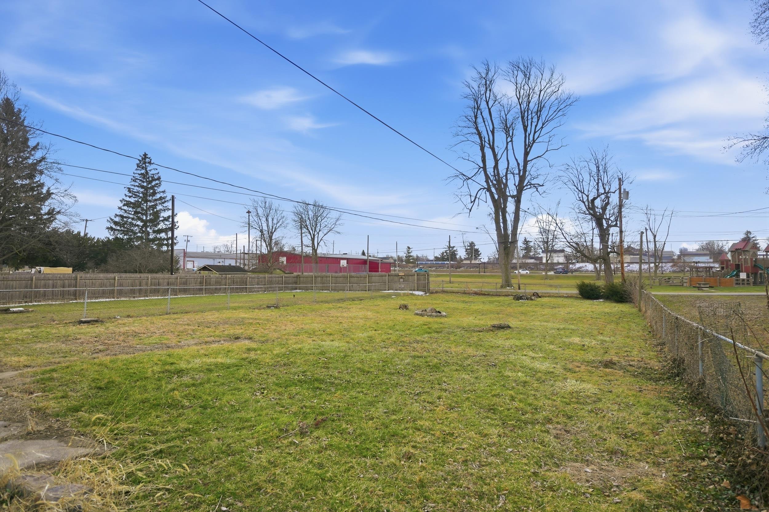 265 West Union Street Waterloo, IN 46793 - Photo 7 of 30