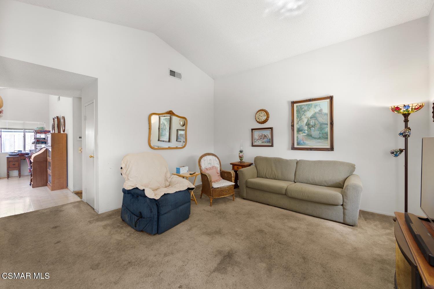 4547 North Canyonlands Road Moorpark, CA 93021 - Photo 3 of 29 4547N.Canyonlands-8