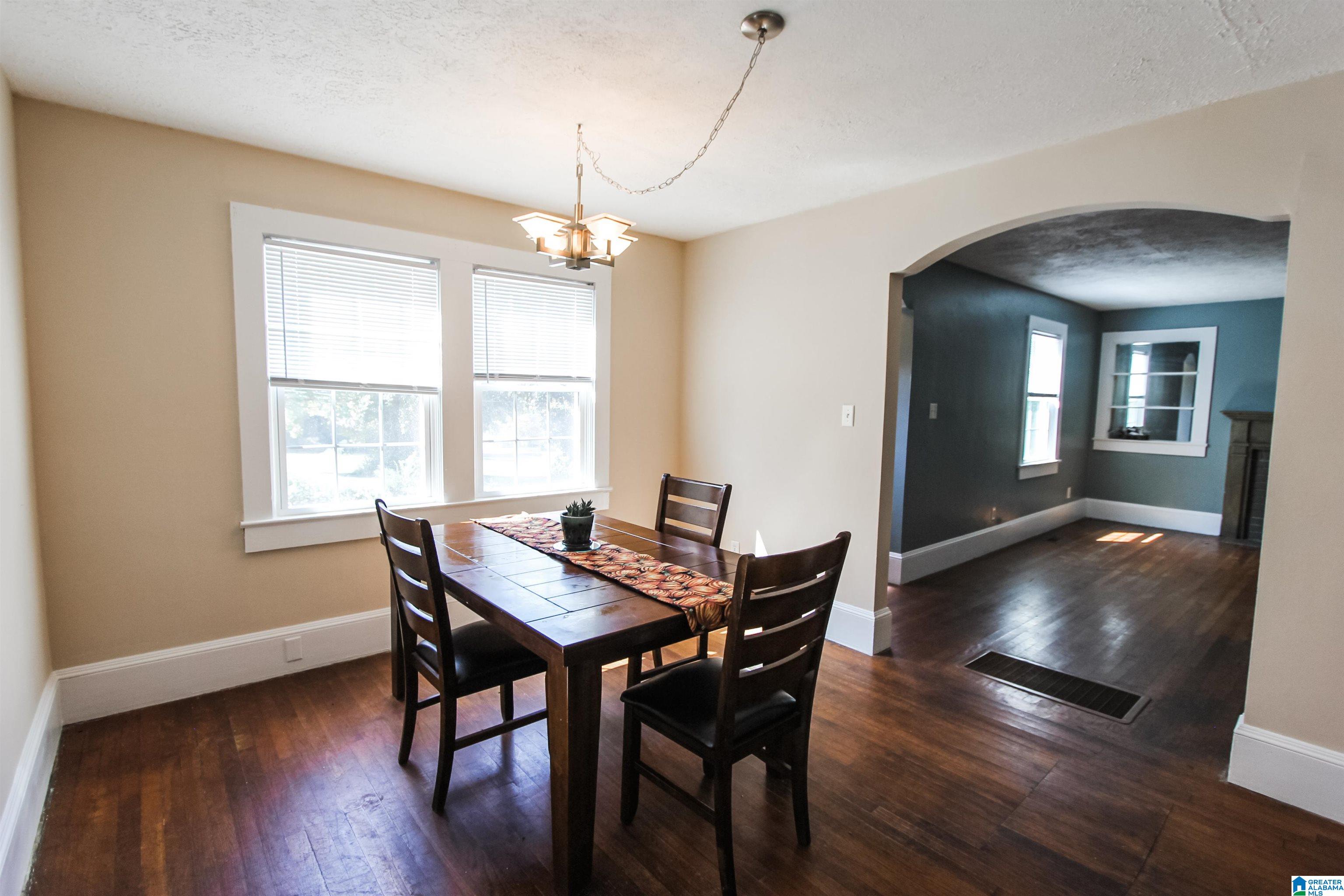 409 East 5th Street Anniston, AL 36207 - Photo 4 of 63