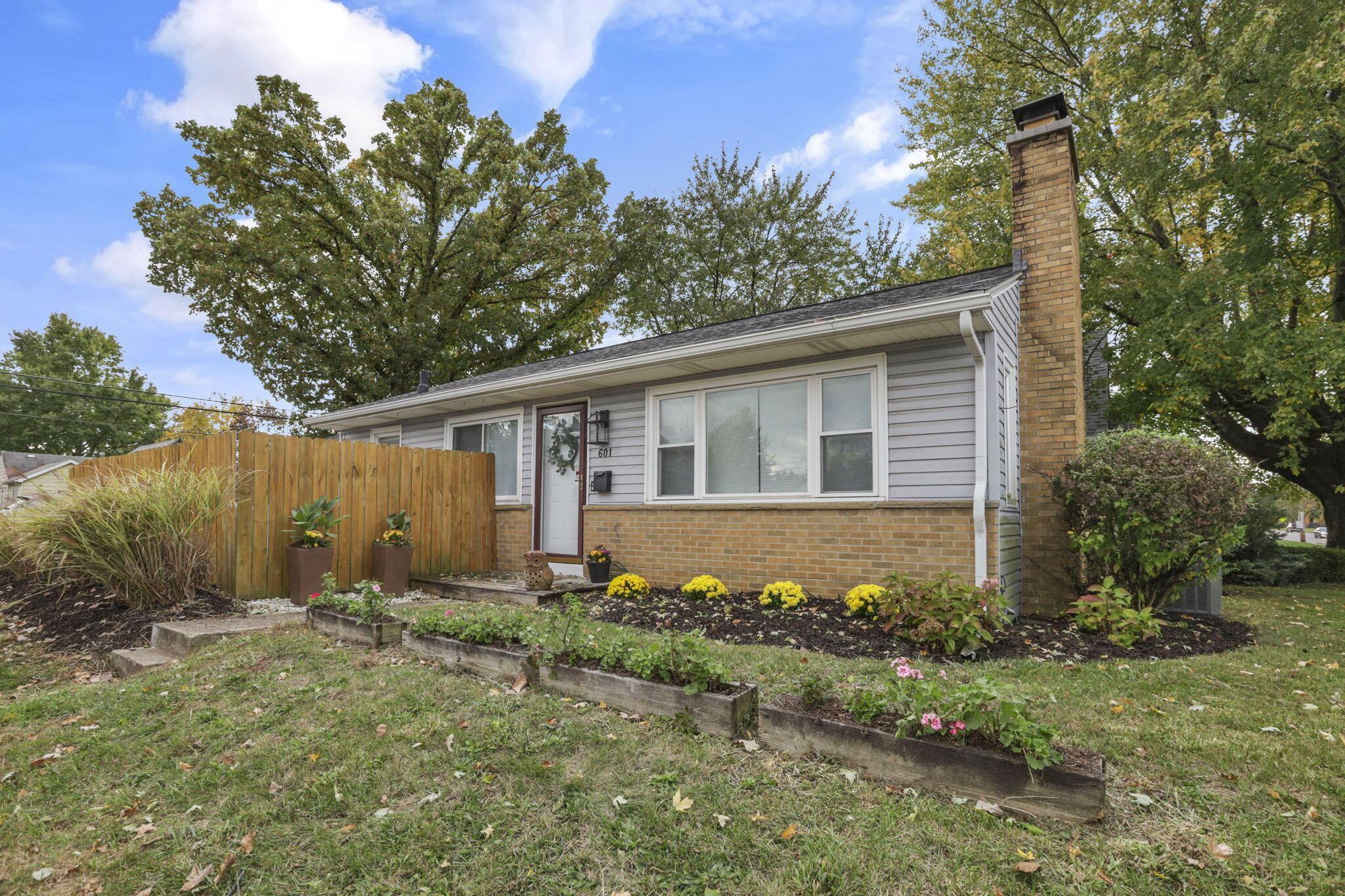 601 Morse Road Columbus, OH 43214 - Photo 7 of 41 7-web-or-mls-IMG_1091