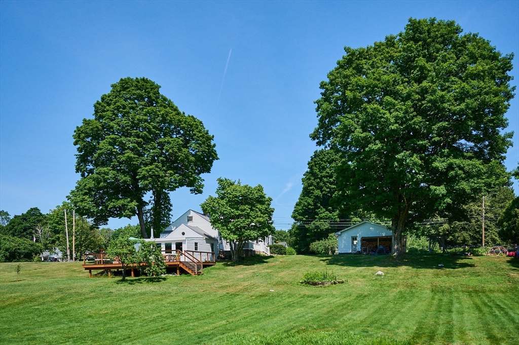 666 Montgomery Road Westfield, MA 01085 - Photo 31 of 42