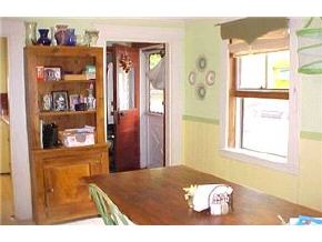 23 Pearl Street Rochester, NH 03868 - Photo 2 of 9