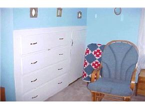 23 Pearl Street Rochester, NH 03868 - Photo 3 of 9