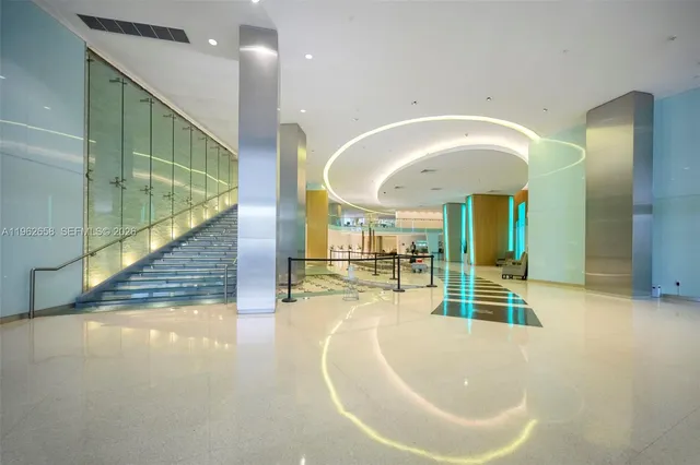 $4,150 | 92 Southwest 3rd Street, Unit 3902, Miami, FL 33130