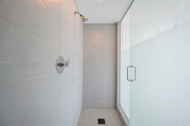 $4,150 | 92 Southwest 3rd Street, Unit 3902, Miami, FL 33130