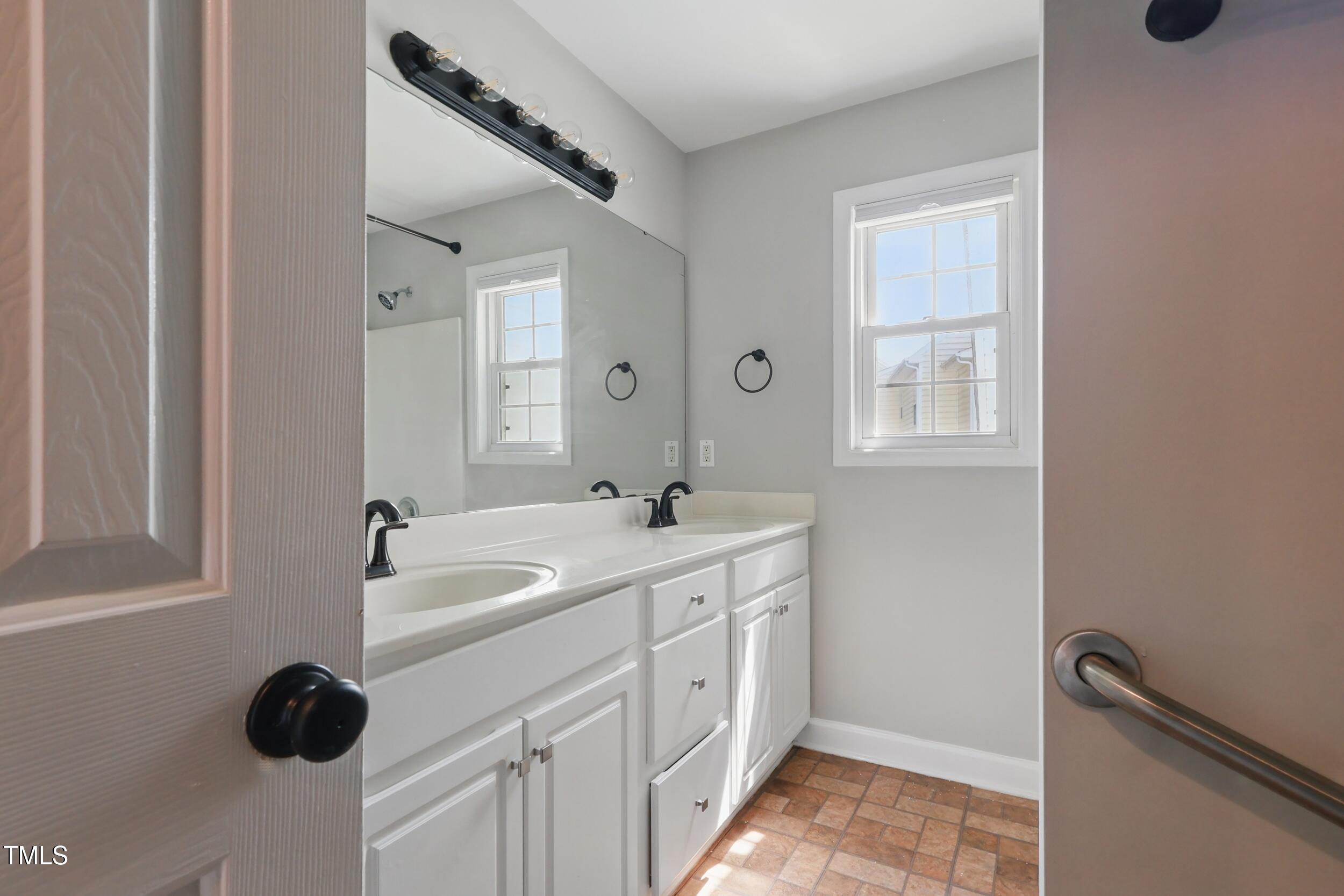 4418 Gallatree Lane Raleigh, NC 27616 - Photo 36 of 37 35_photo_031