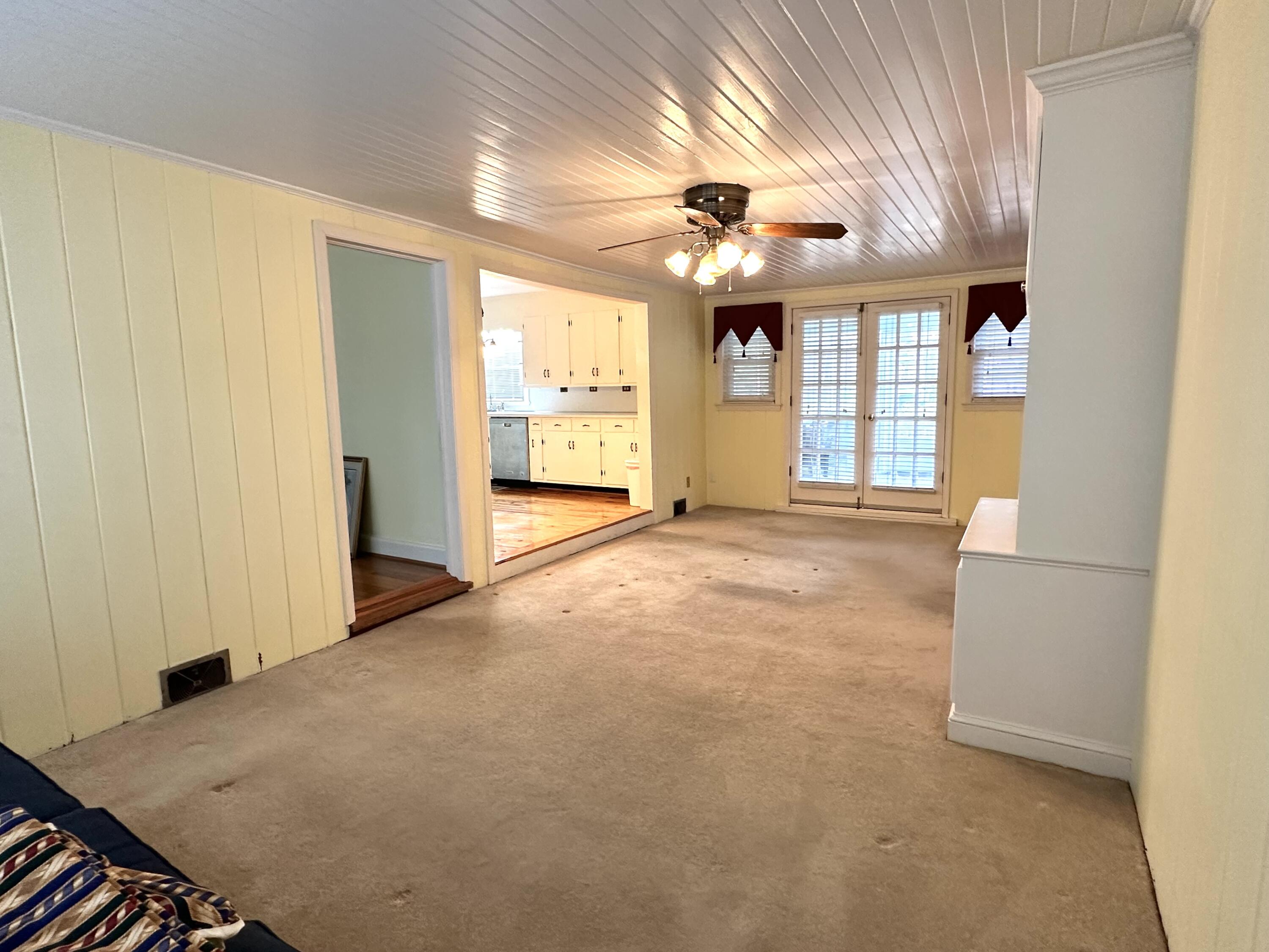 309 County Rd S-45-104 Kingstree, SC 29556 - Photo 7 of 9 IMG_1804