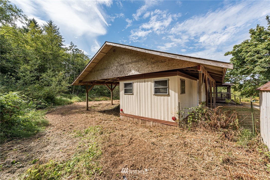 410 Old Gardiner Road Sequim, WA 98382 - Photo 10 of 39 Gallery Image 10