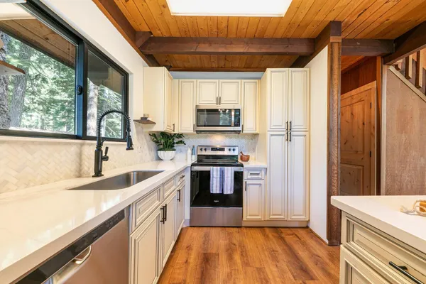 $1,399,000 | 938 Country Club Drive, Tahoe City, CA 96145