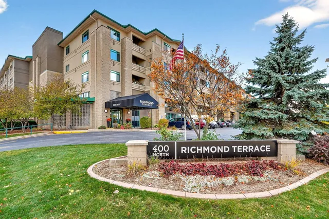 $257,900 | 400 North Richmond Street, Unit 332, Appleton, WI 54911