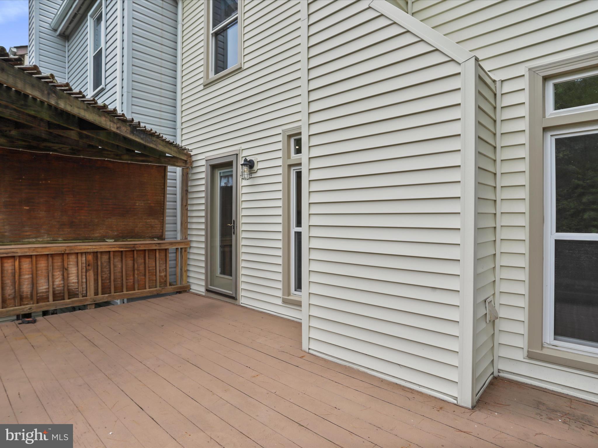 6910 Compton Valley Court Centreville, VA 20121 - Photo 16 of 37 a view of a garage
