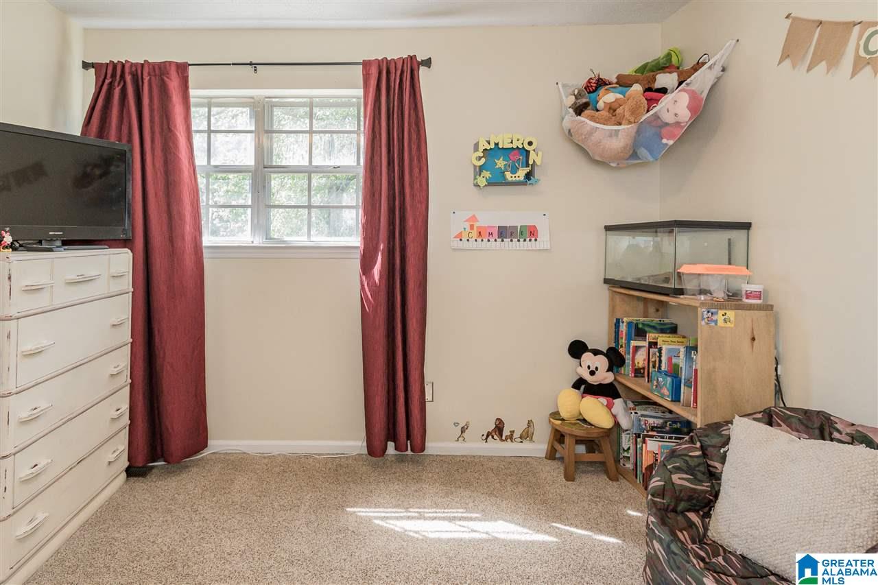 509 Canterbury Road Pelham, AL 35124 - Photo 21 of 37
