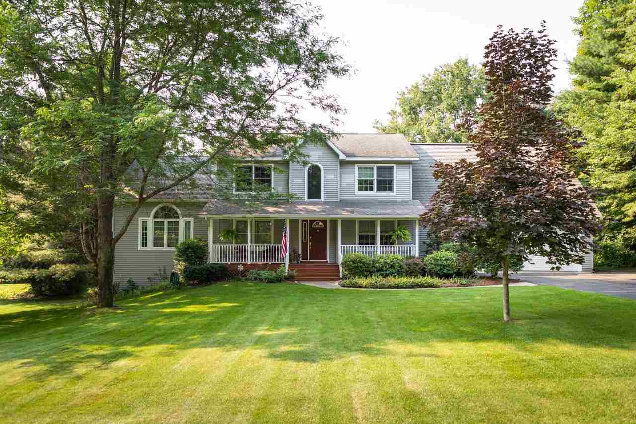 9701 Crescent Shores Road Traverse City, MI 49685 - Photo 3 of 49 1892215-2.JPG