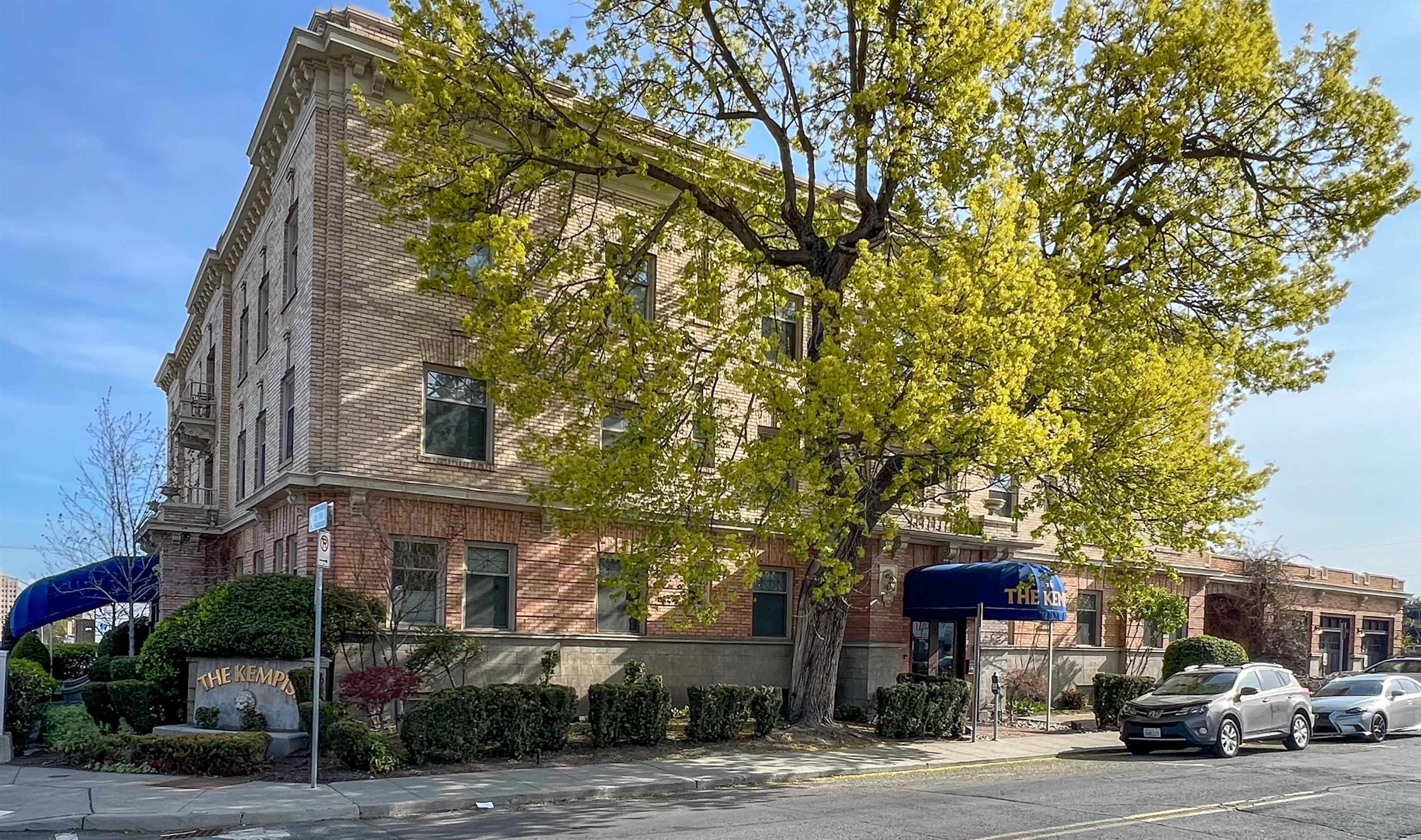 326 West 6th Avenue, Unit 304 Spokane, WA 99204 - Photo 5 of 46