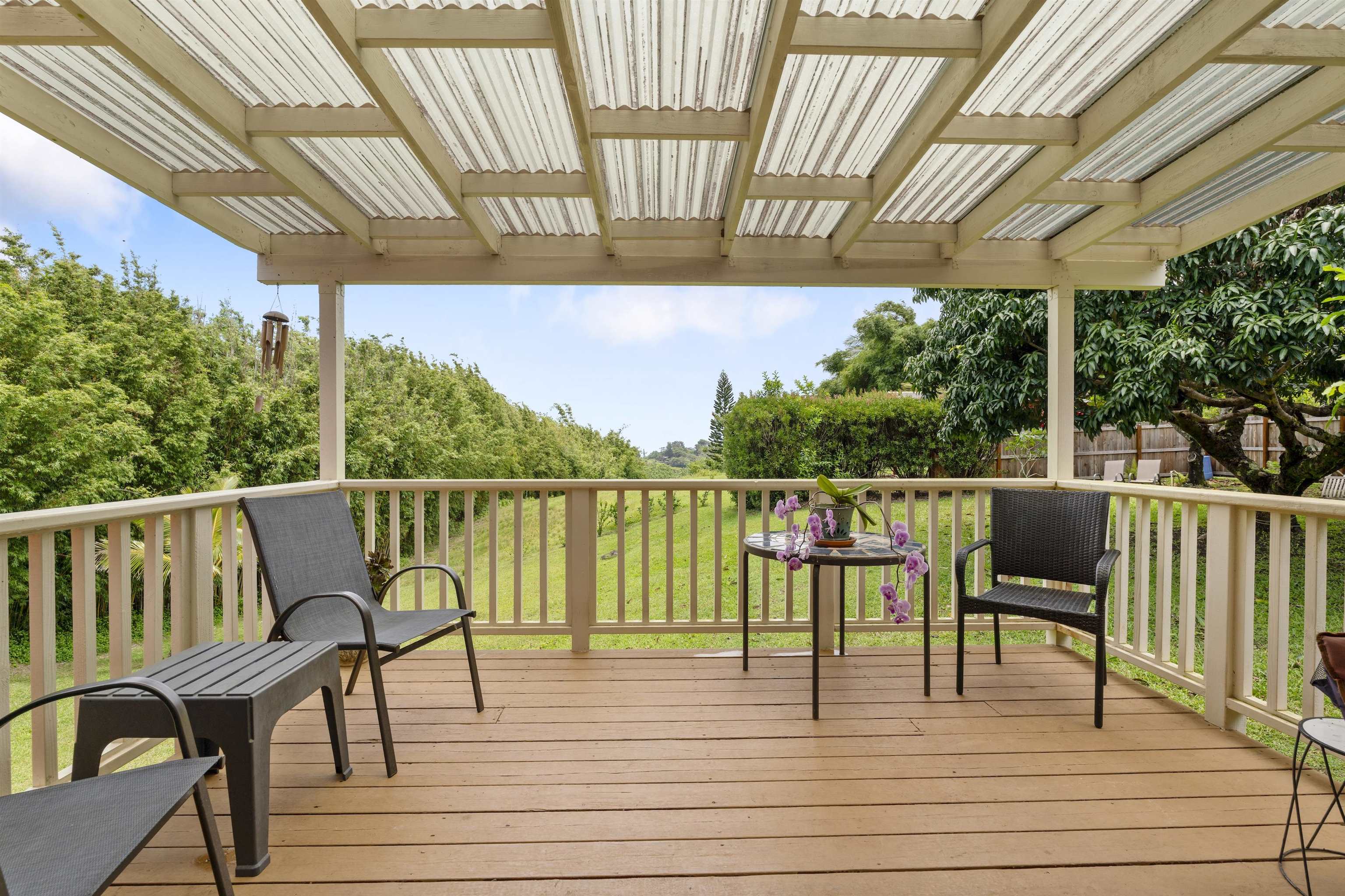 694 Kaupakalua Road, Unit B Haiku, HI 96708 - Photo 10 of 20