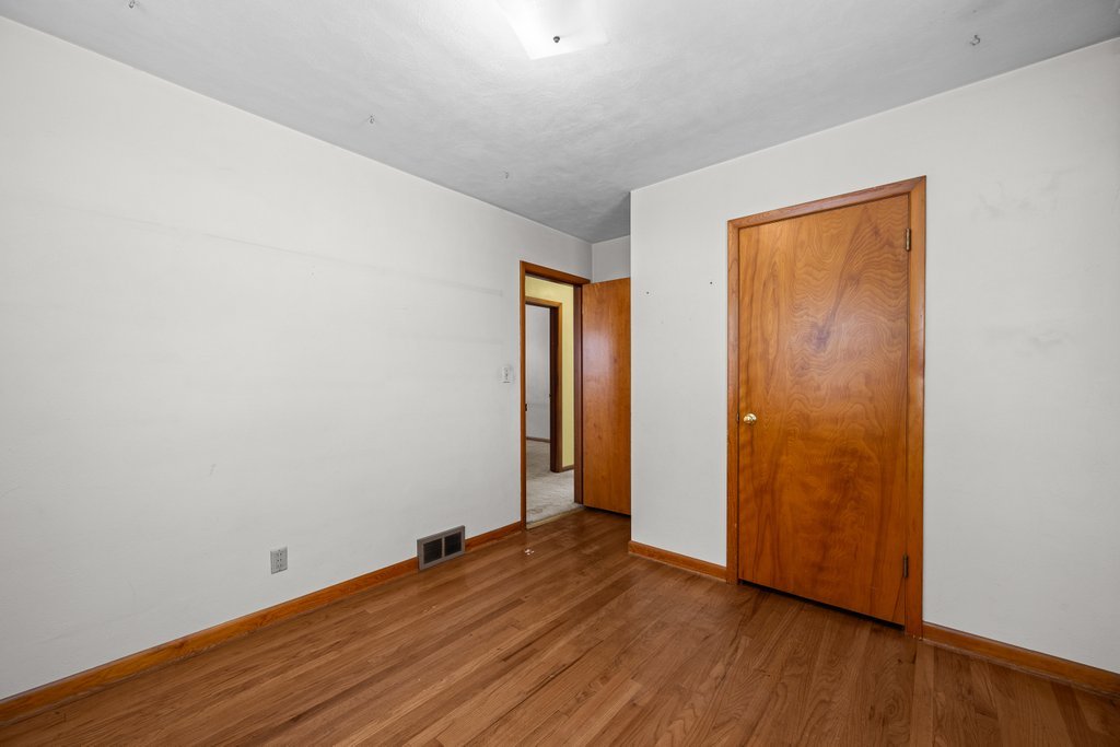 2374 33rd Street Moline, IL 61265 - Photo 22 of 30