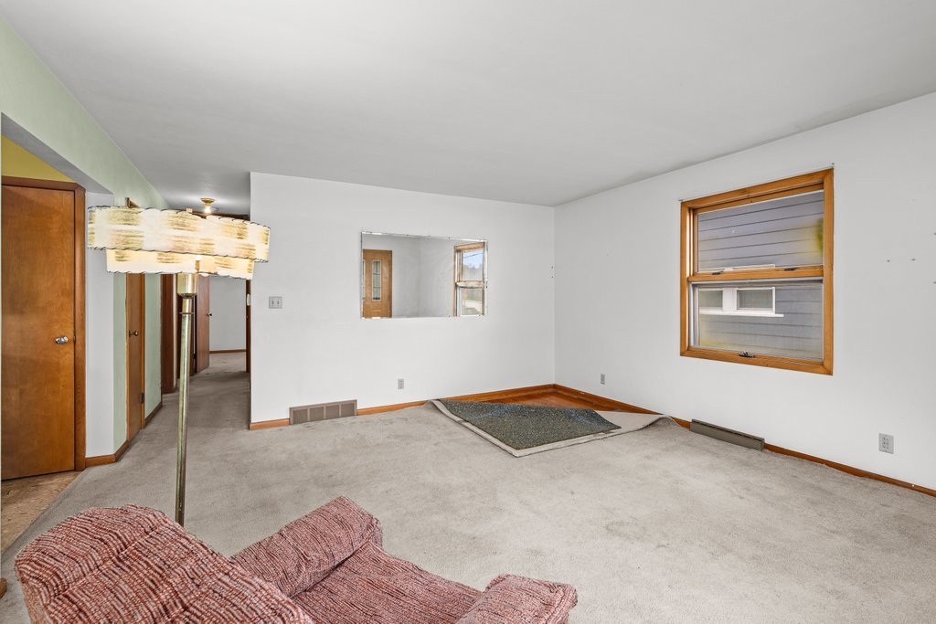 2374 33rd Street Moline, IL 61265 - Photo 9 of 30