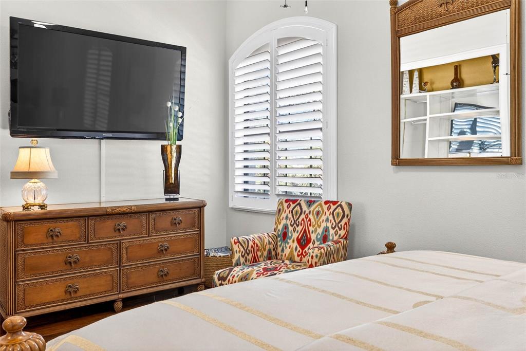 105 Wimbledon Court Redington Shores, FL 33708 - Photo 37 of 88