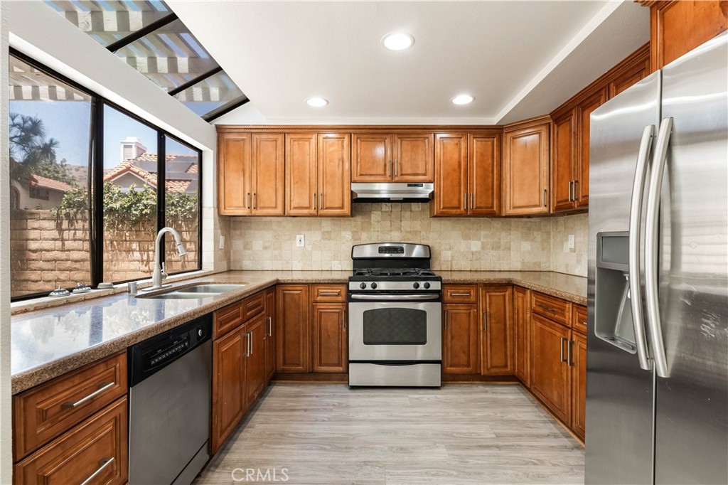 12065 Shadow Glen Lane Porter Ranch, CA 91326 - Photo 32 of 46