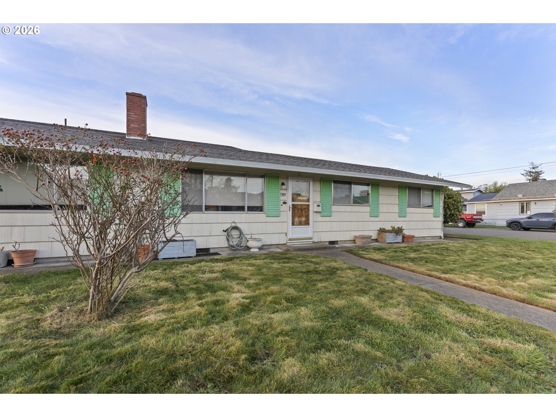 1309 Hawthorne Avenue Reedsport, OR 97467 - Photo 2 of 32 Gallery Image 2