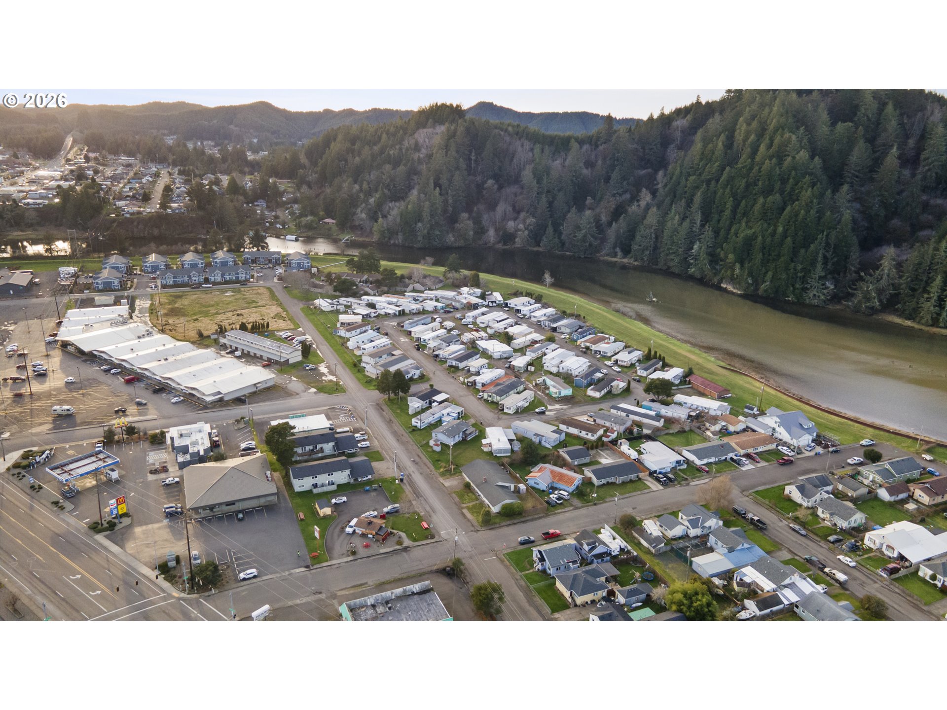 1309 Hawthorne Avenue Reedsport, OR 97467 - Photo 31 of 32 Gallery Image 31