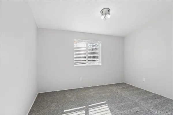 $159,999 | 11078 Wild Basin, Longmont, CO 80504