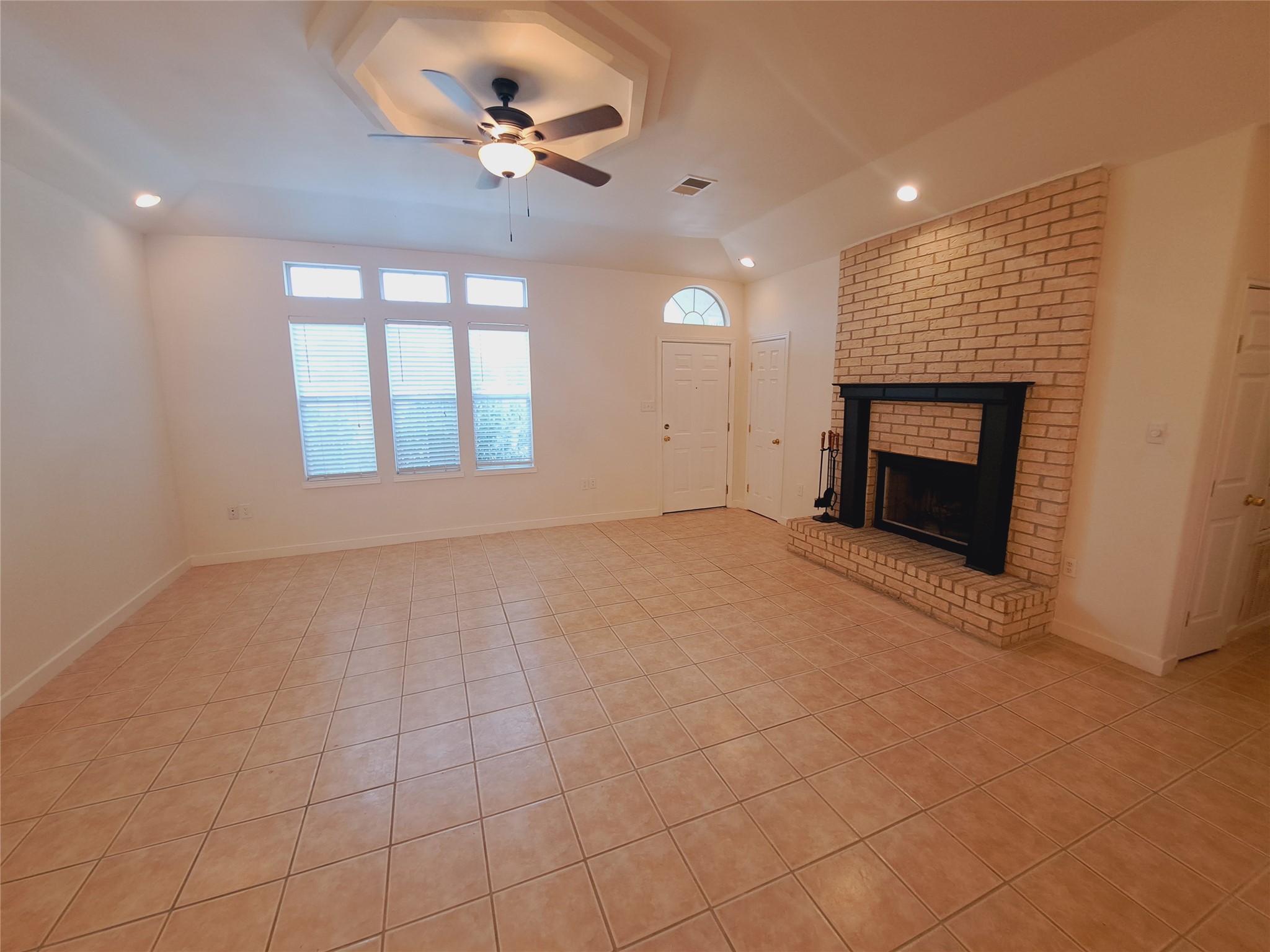 21604 Boggy Ford Road Lago Vista, TX 78645 - Photo 3 of 26