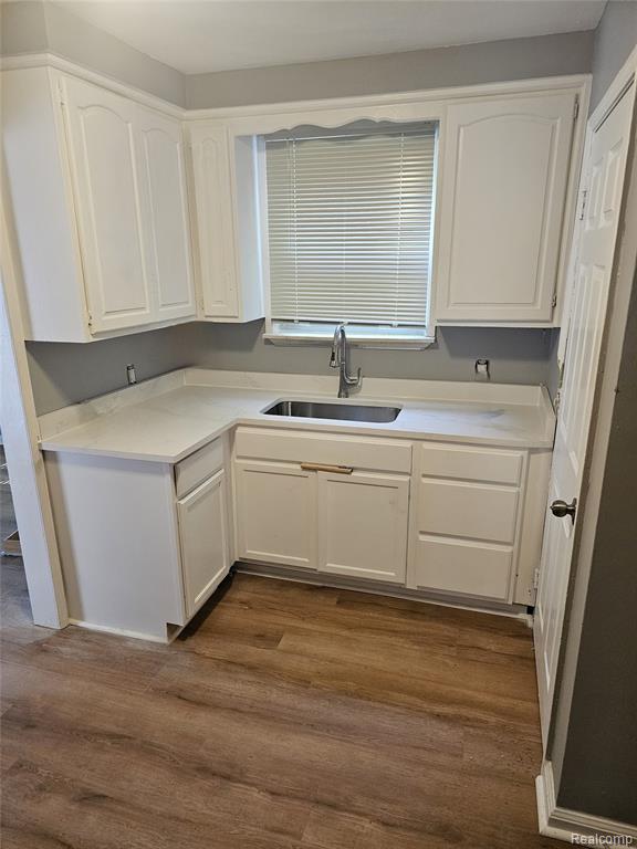 11832 Roxbury Street Detroit, MI 48224 - Photo 6 of 11 Gallery Image 6