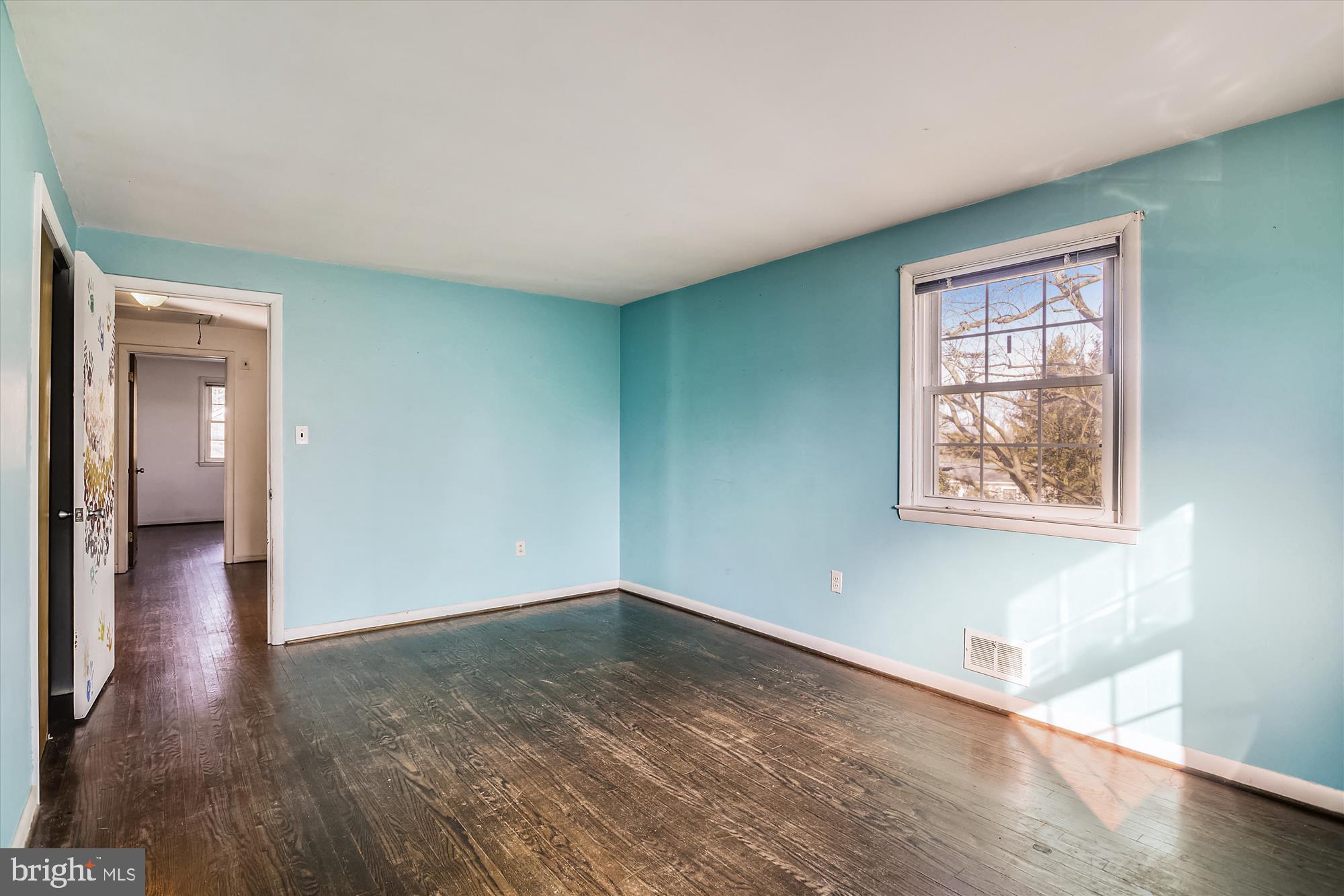818 Stoneleigh Road Baltimore, MD 21212 - Photo 21 of 35 Bed room number 2