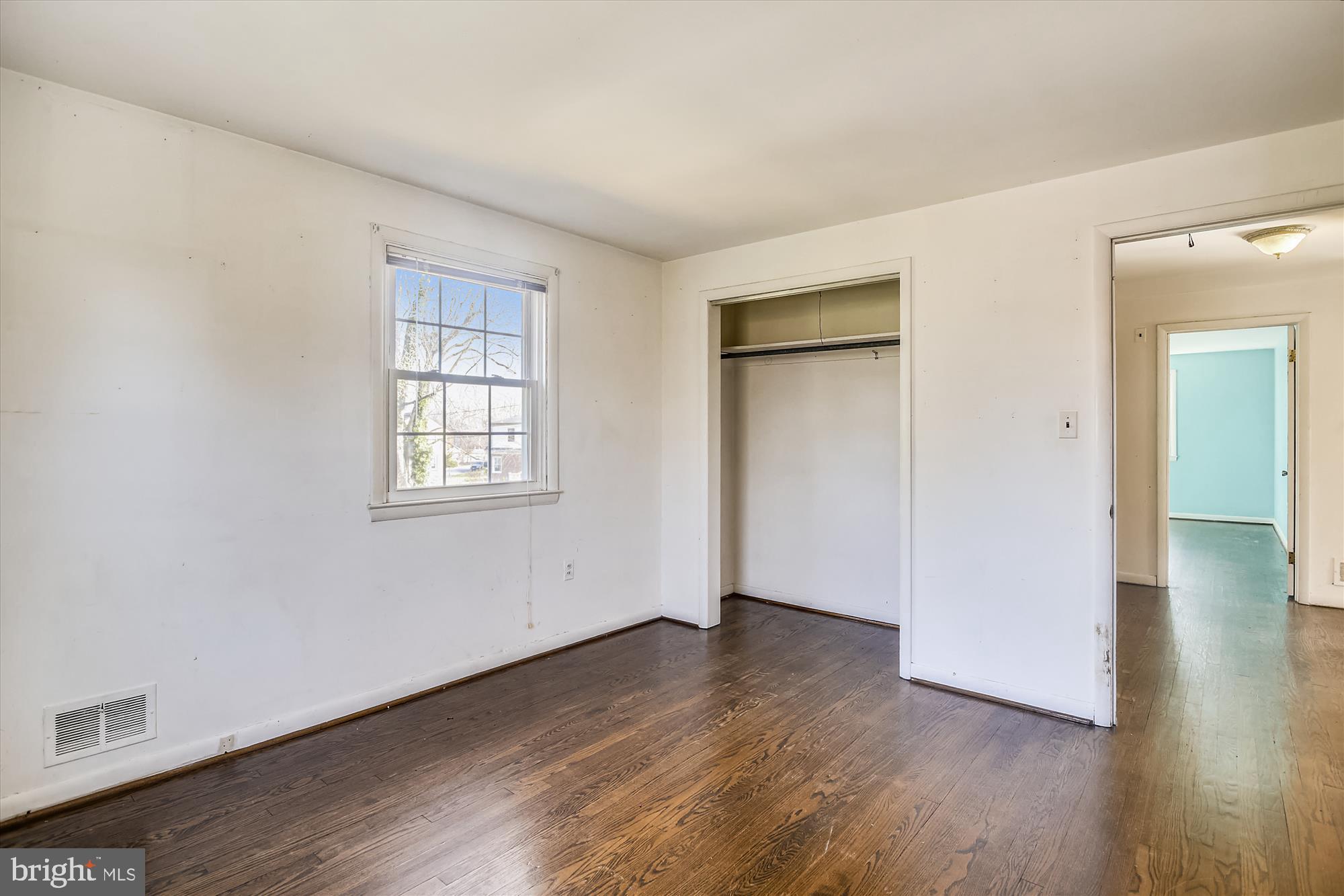 818 Stoneleigh Road Baltimore, MD 21212 - Photo 23 of 35 Bedroom number 3