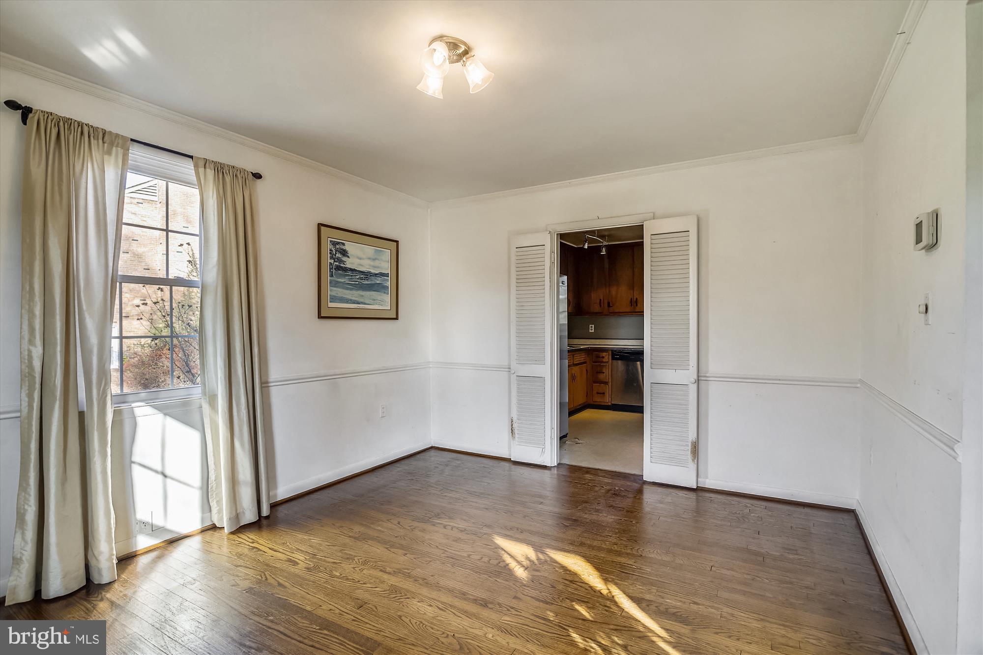 818 Stoneleigh Road Baltimore, MD 21212 - Photo 10 of 35 Formal dining room