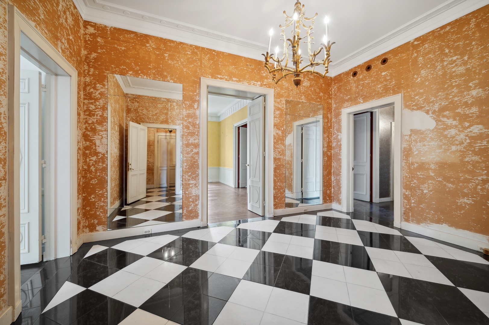 1260 North Astor Street, Unit 8 Chicago, IL 60610 - Photo 6 of 27 a black and white checkered floor with a black white checkered floor