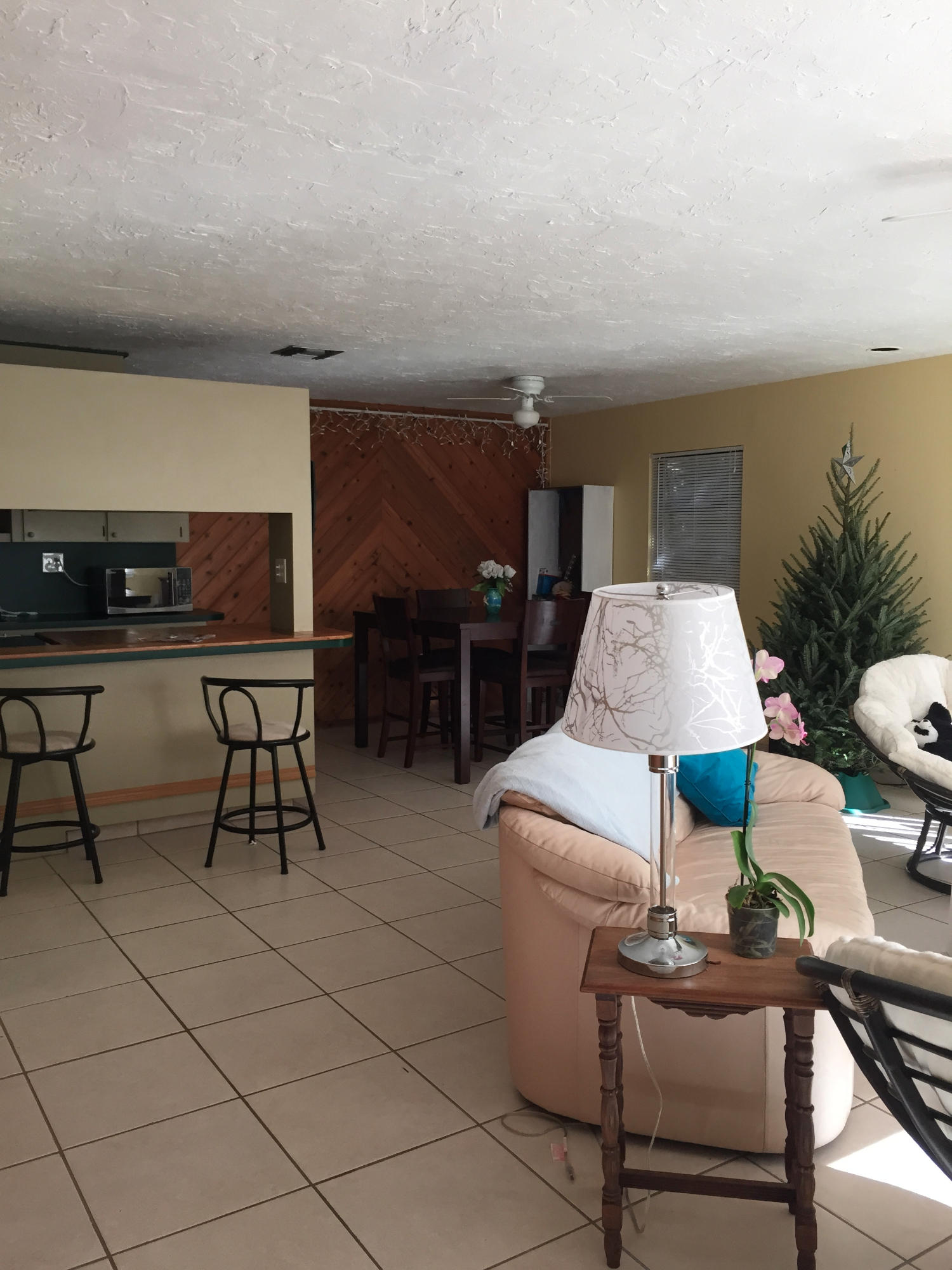 115 Stirrup Key Woods Road, Unit 4A2 Marathon, FL 33050 - Photo 1 of 13 Living room
