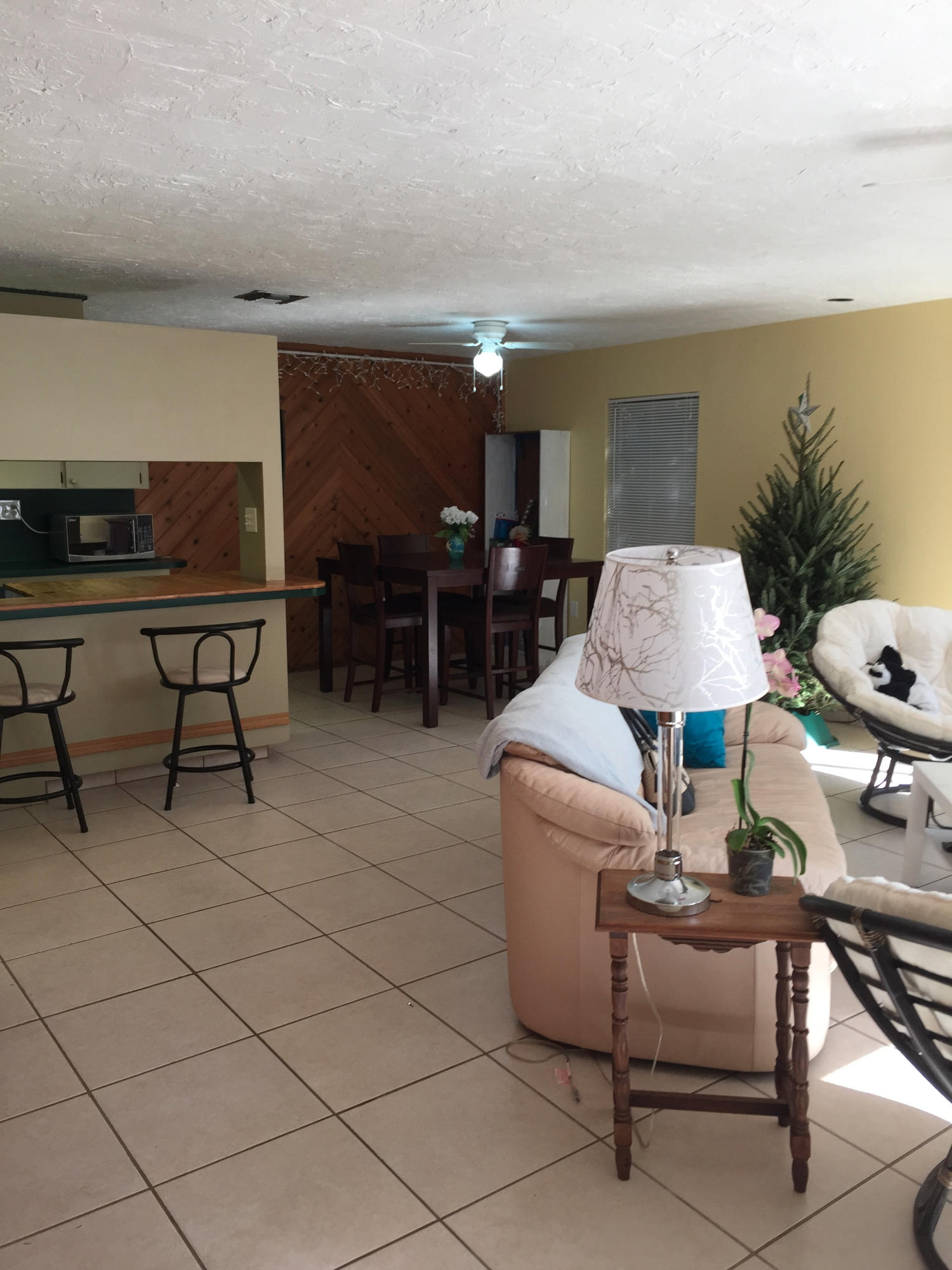115 Stirrup Key Woods Road, Unit 4A2 Marathon, FL 33050 - Photo 6 of 13 Living room