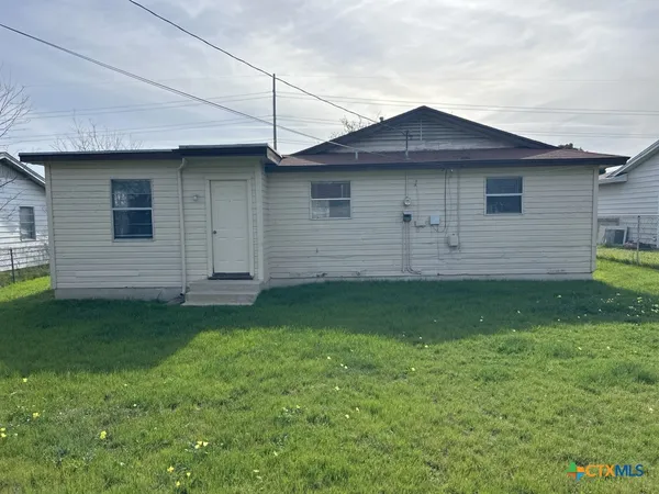 $1,095 | 1315 Jefferis Avenue, Killeen, TX 76543