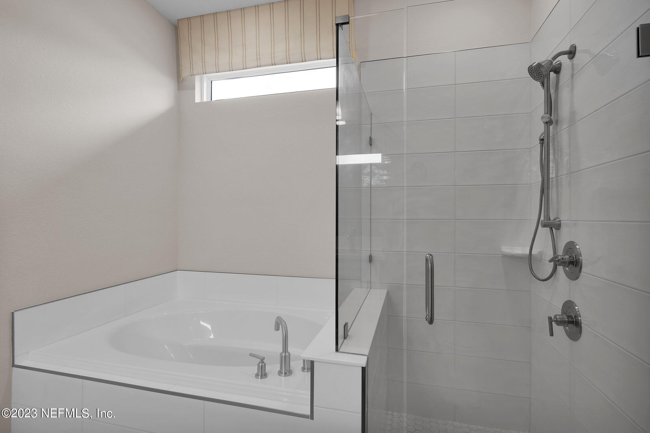 340 Salt Meadow Loop Yulee, FL 32097 - Photo 8 of 24 Spruce Owner's Walk-In Shower