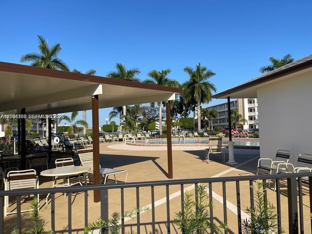 3069 Cornwall East, Unit 3069 Boca Raton, FL 33434 - Photo 5 of 28